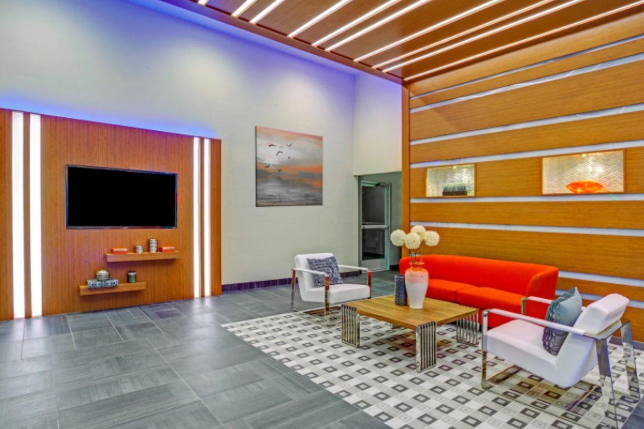 Arya Inn & Suites Farmers Branch Exterior photo