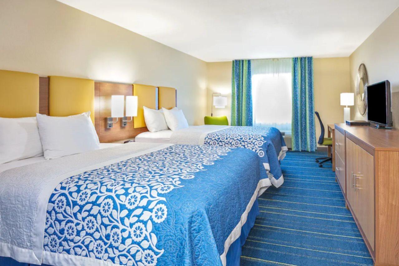 Arya Inn & Suites Farmers Branch Exterior photo