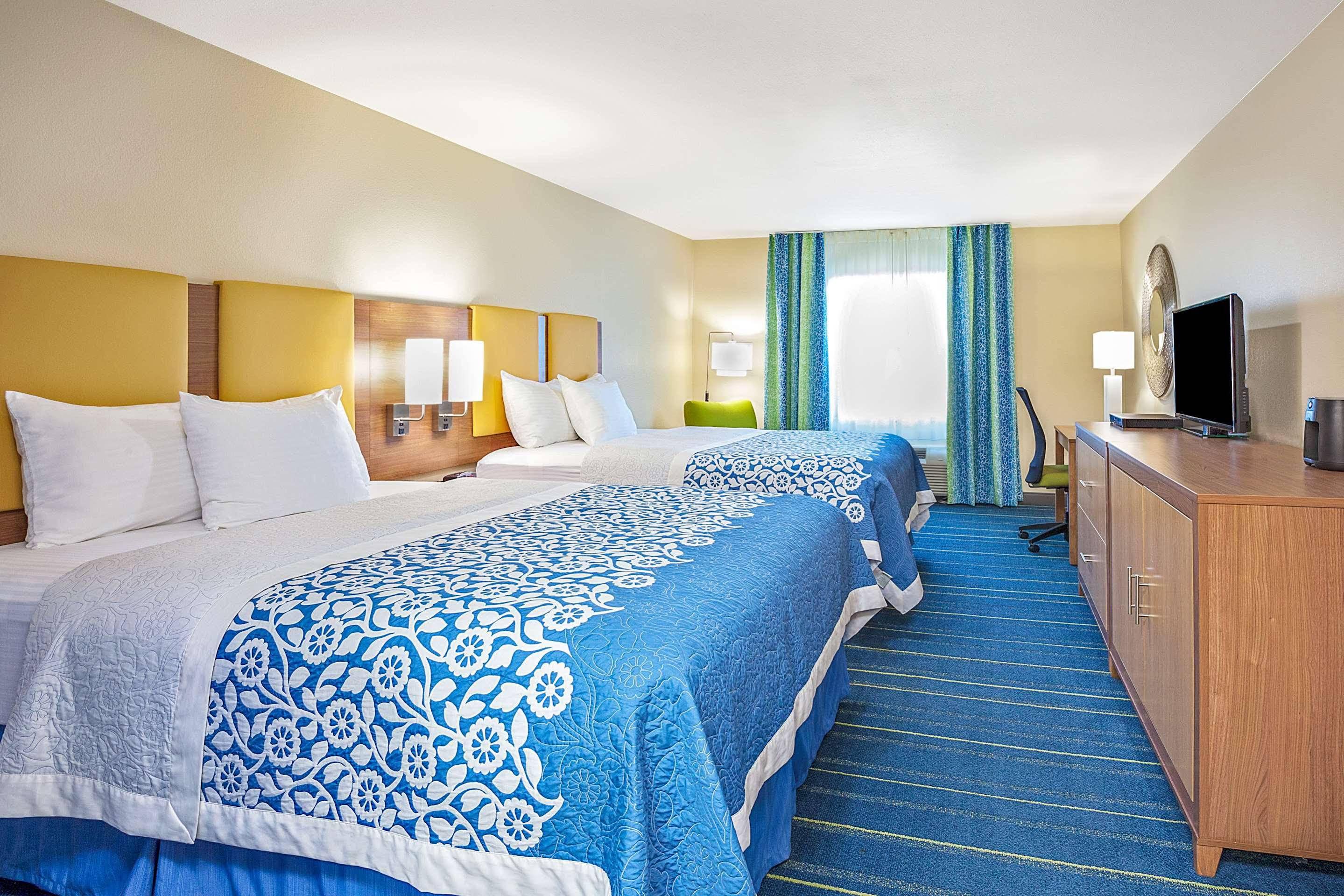 Arya Inn & Suites Farmers Branch Exterior photo